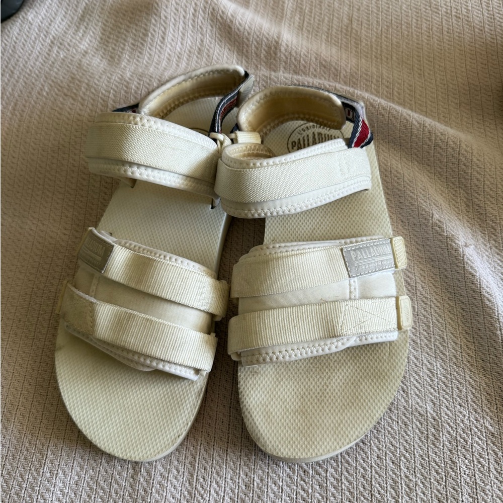 Palladium Womens White Sandals